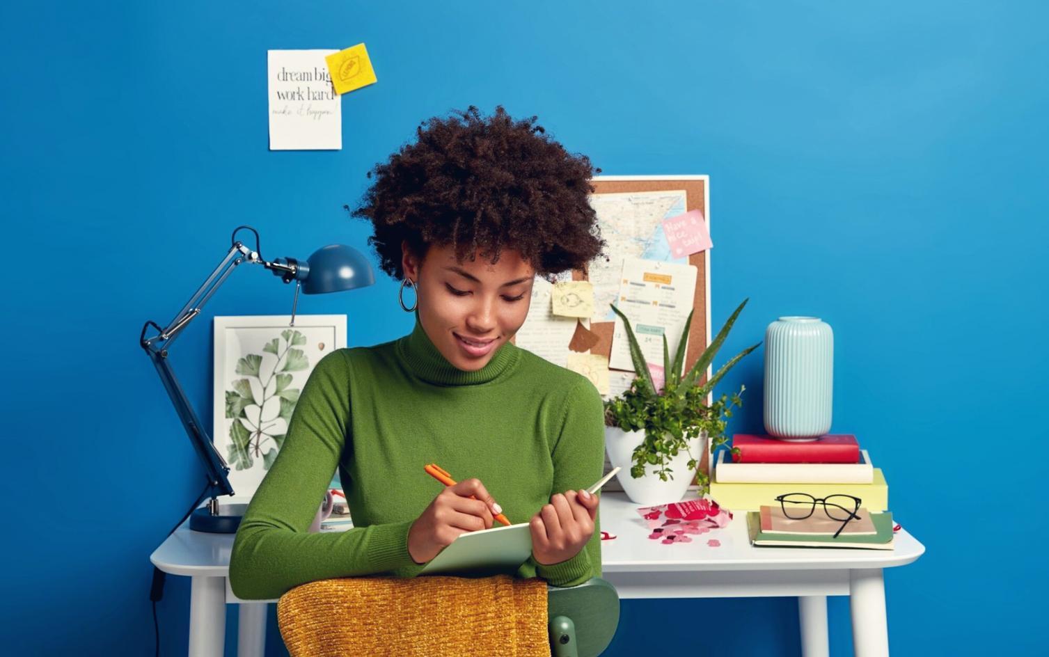 Teilnehmer während einer praktischen Workshop-Übung zur Keyword-Analyse